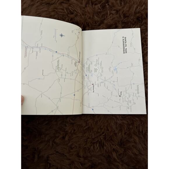 Moon Santa Fe, Taos and Albuquerque by Steven Horak Softcover 2021 Sixth Edition - Picture 8 of 14